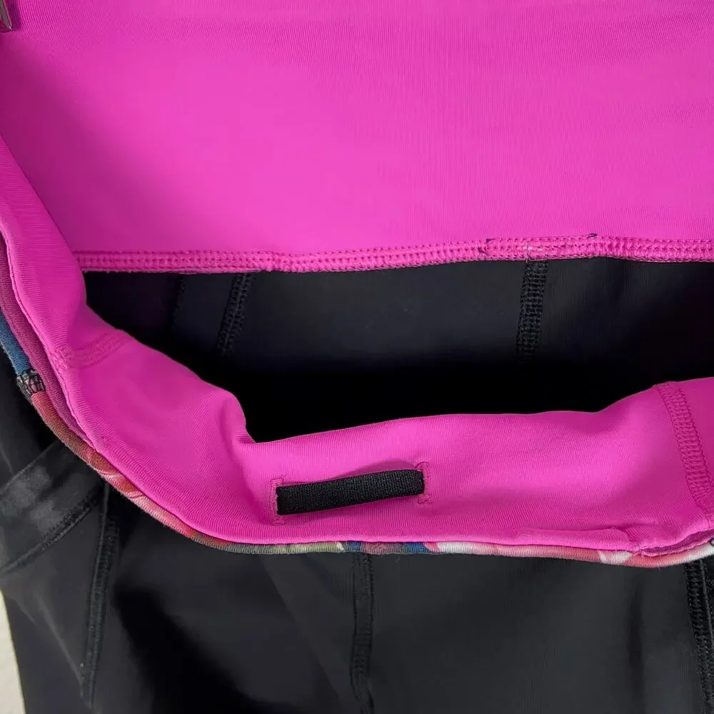 Lululemon Chase‎ Me Crop in Secret Garden Size 6
